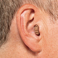 Completely-in-the-canal (CIC) hearing aid